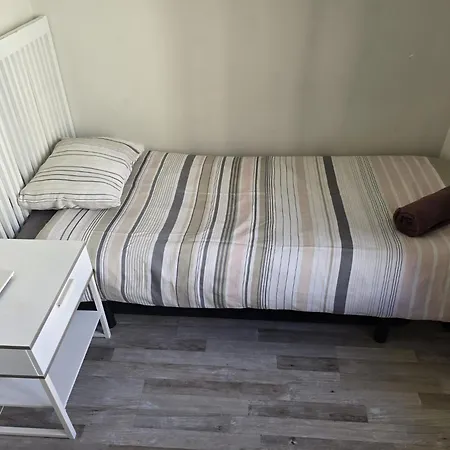 Little 3 Bedrooms Center Barcelona
